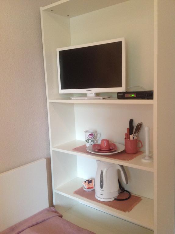 Privatzimmer Spahn In Muehlheim Apartment ภายนอก รูปภาพ