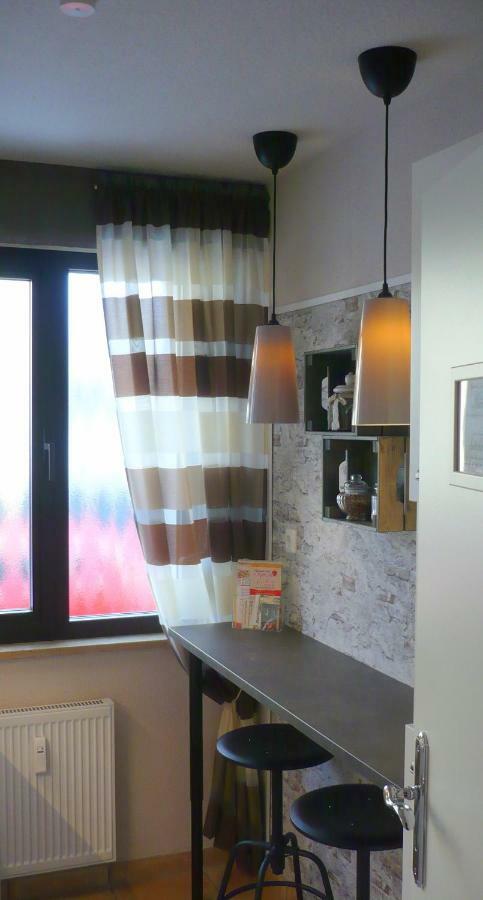 Privatzimmer Spahn In Muehlheim Apartment ภายนอก รูปภาพ